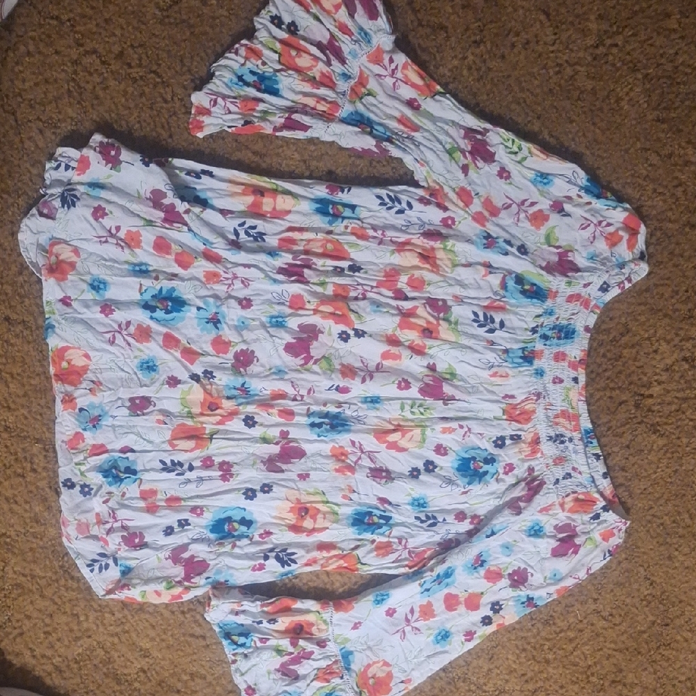 Womens plus size floral dressy top